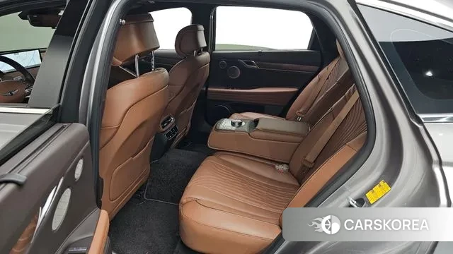 Genesis G80 (RG3) 2023 Серебряный из Кореи, фото 3