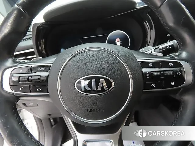 Kia K5 3rd generation 2020 Белый из Кореи, фото 3