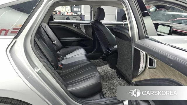 Kia K8 2022 Серебристо-серый из Кореи, фото 3