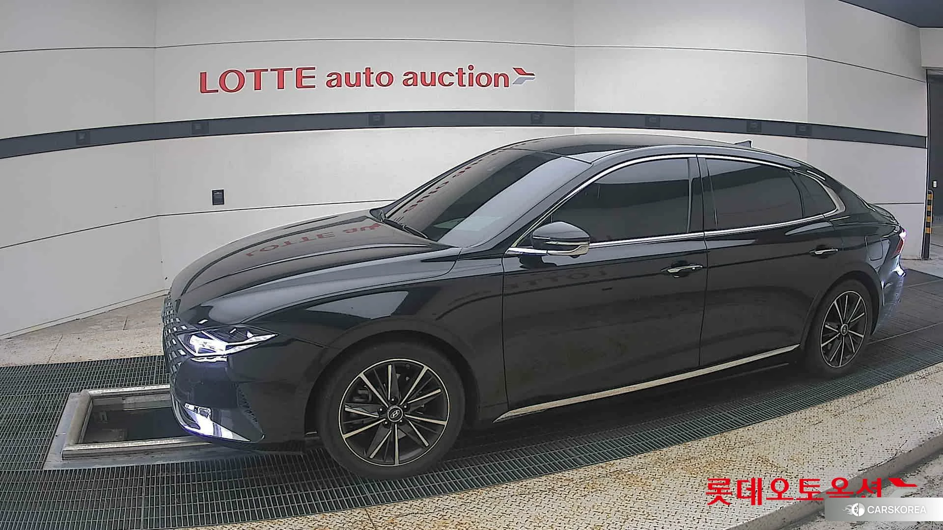 Hyundai Grandeur 2023 Abyss Black Pearl из Кореи, фото 3
