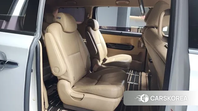 Kia The New Carnival 2018 Белый из Кореи, фото 3