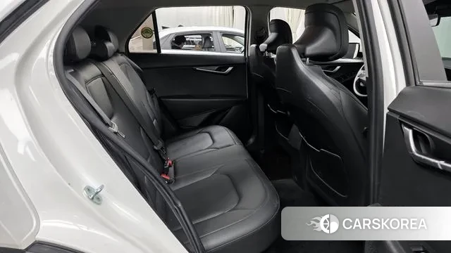 Kia Di Ol Nu Niro 2022 Белый из Кореи, фото 3