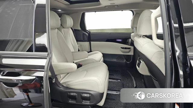 Kia Carnival 4th generation 2022 Черный из Кореи, фото 3