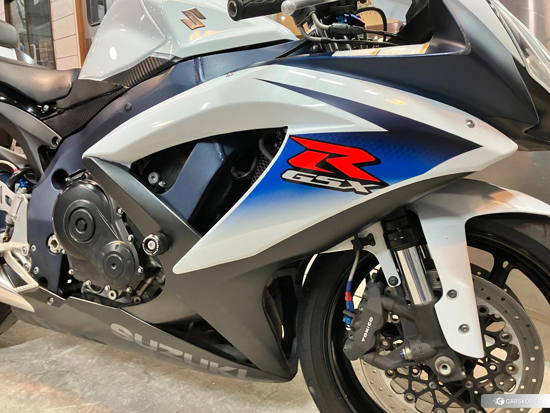 Проданный Suzuki GSX-R750 id 3947599 из Японии, фото 2