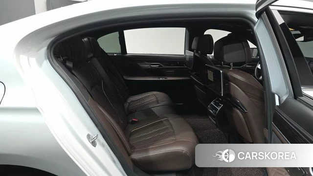 BMW 7 Series (G11) 2019 Белый из Кореи, фото 3