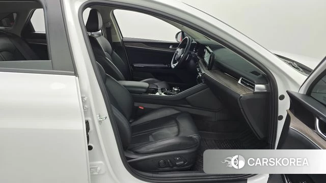 Kia K5 3rd generation 2021 Белый из Кореи, фото 3