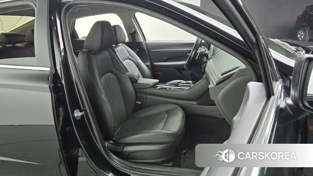 Hyundai Sonata (DN8) 2020 Черный из Кореи, фото 3