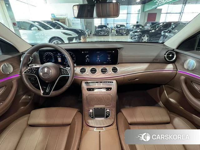 Mercedes-Benz E-class 2022 Черный из Китая, фото 3