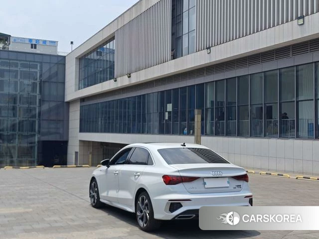 Audi A3 2021 Белый из Китая, фото 3
