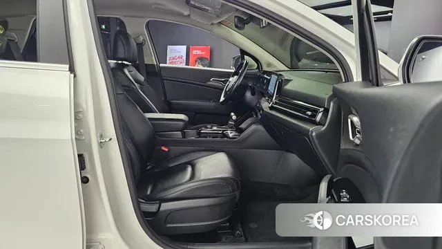 Kia Sportage 5th Generation 2022 Белый из Кореи, фото 3