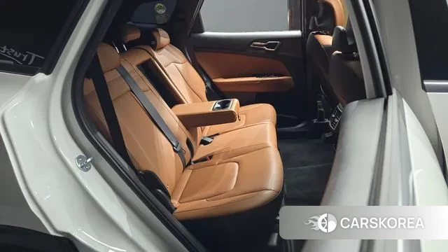 Kia Sportage 5th Generation 2022 Белый из Кореи, фото 3