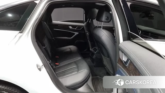 Audi A6 (C8) 2020 Белый из Кореи, фото 3