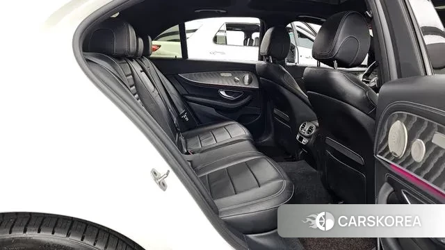 Mercedes-Benz E-Class W213 2021 Белый из Кореи, фото 3