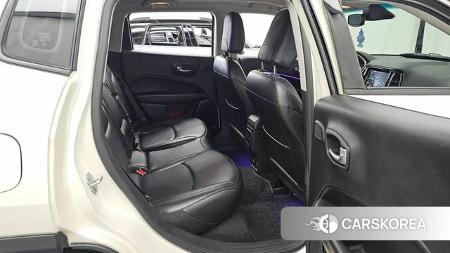Jeep Compass 2nd Generation 2019 Белый из Кореи, фото 3