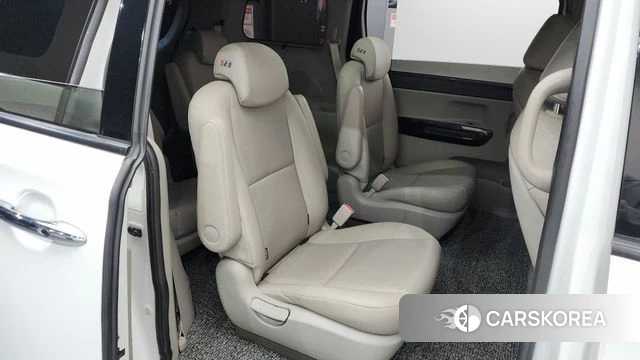 Kia The New Carnival 2018 Белый из Кореи, фото 3