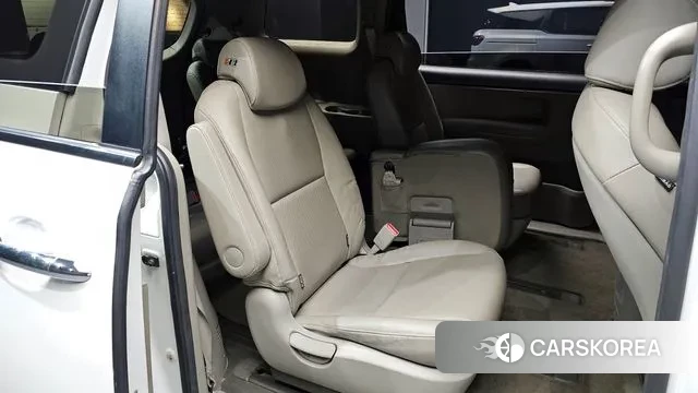 Kia The New Carnival 2018 Белый из Кореи, фото 3