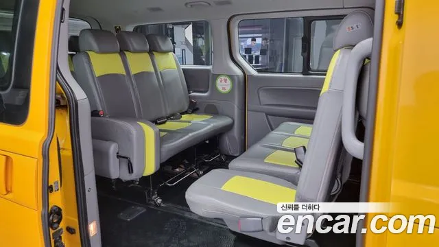 Hyundai The New Grand Starex 2018 Желтый из Кореи, фото 3