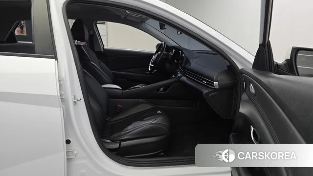 Hyundai Avante (CN7) 2020 Белый из Кореи, фото 3