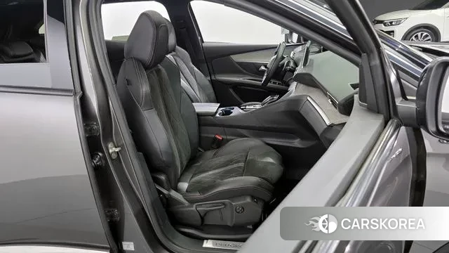 Peugeot 3008 second generation 2018 Серый из Кореи, фото 3