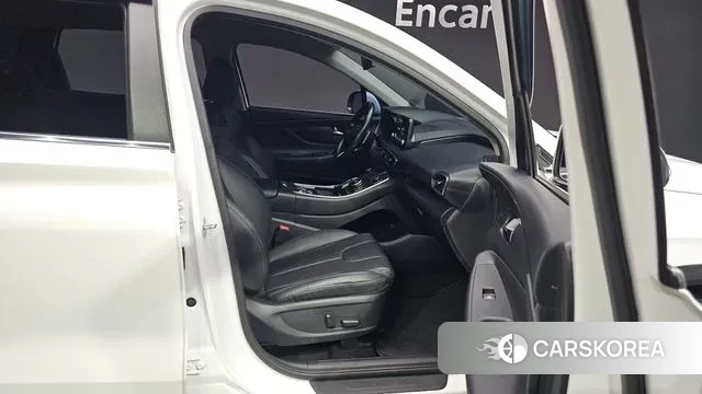 Hyundai The New Santa Fe 2021 Белый из Кореи, фото 3