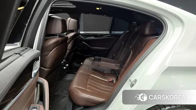 BMW 5 Series (G30) 2022 Белый из Кореи, фото 3