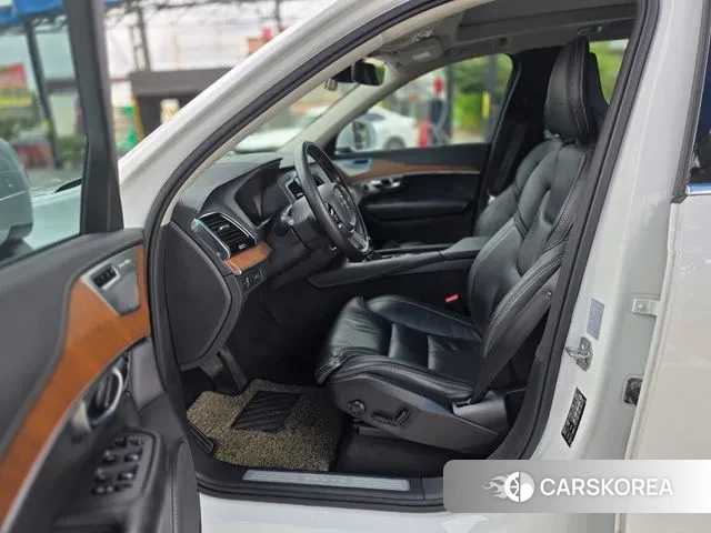 Volvo XC90 second Generation 2018 Жемчужный цвет из Кореи, фото 3