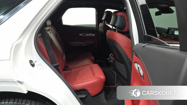 Genesis GV70 2021 Белый из Кореи, фото 3