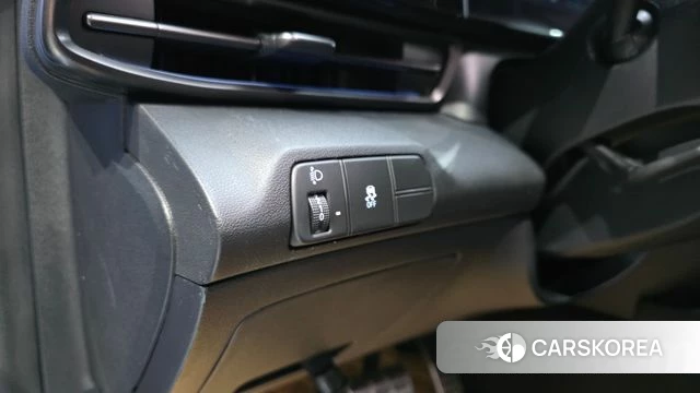 Hyundai The New Avante (CN7) 2023 Небесно-голубой из Кореи, фото 3