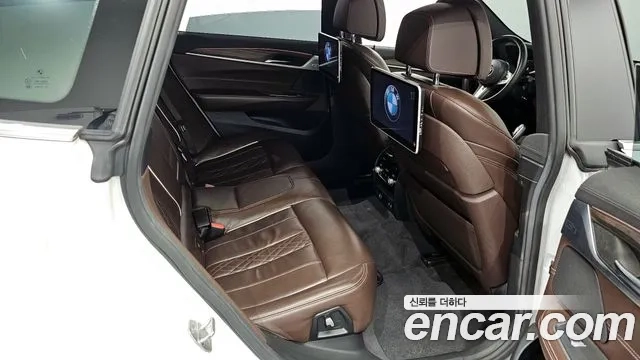 BMW 6 Series GT (G32) 2019 Белый из Кореи, фото 3