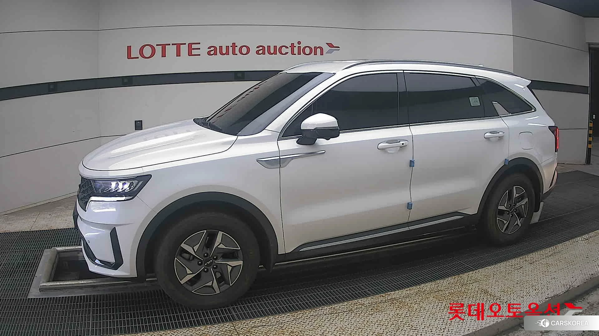 Kia Sorento Hybrid 2022 Snow White Pearl (optional) из Кореи, фото 3