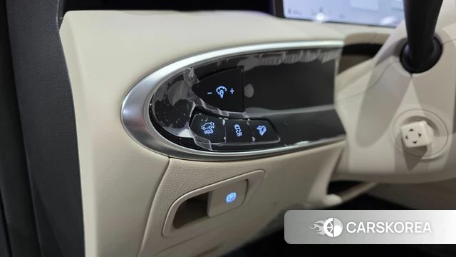 Genesis GV70 2024 Белый из Кореи, фото 3