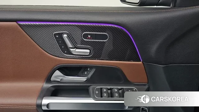 Mercedes-Benz GLB-Class X247 2023 Синий из Кореи, фото 3