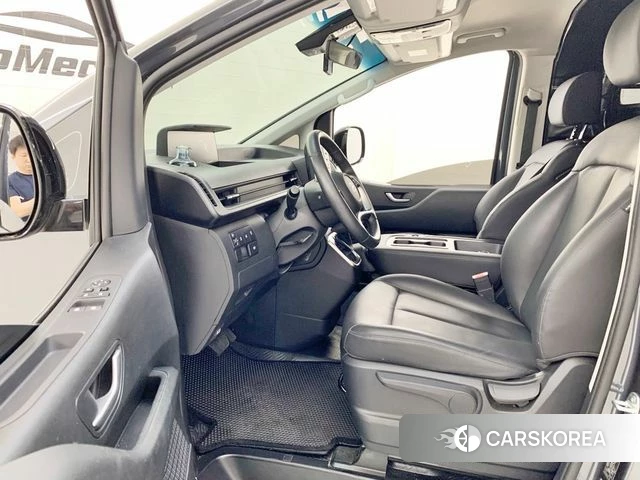 Hyundai Staria 2024 Серый из Кореи, фото 3