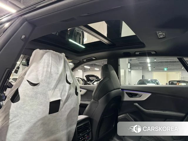 Audi Q8 (4M) 2025 Черный из Кореи, фото 3