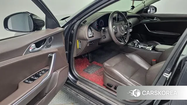 Kia Stinger 2018 Серый из Кореи, фото 3