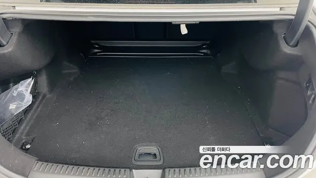 Mercedes-Benz E-Class W214 2024 Белый из Кореи, фото 3