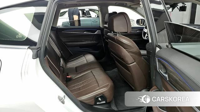 BMW 6 Series GT (G32) 2020 Белый из Кореи, фото 3