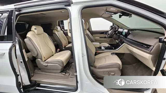 Kia Carnival 4th generation 2023 Белый из Кореи, фото 3