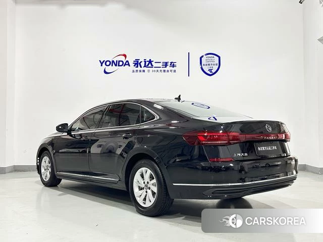 Volkswagen Passat 2025 Черный из Китая, фото 3