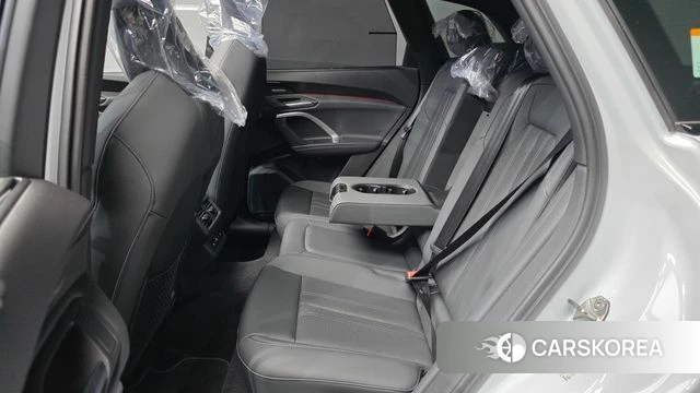 Audi Q5 (80A) 2025 Белый из Кореи, фото 3