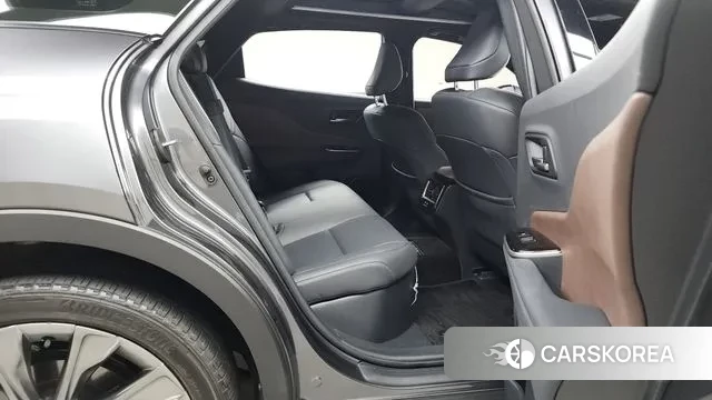 Toyota Crown Crossover id 2883865 из Кореи 3