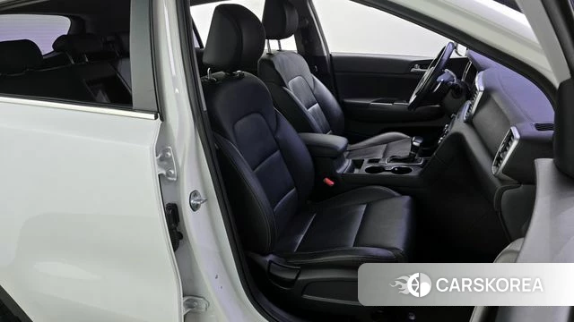 Kia Sportage The Bold 2019 Белый из Кореи, фото 3