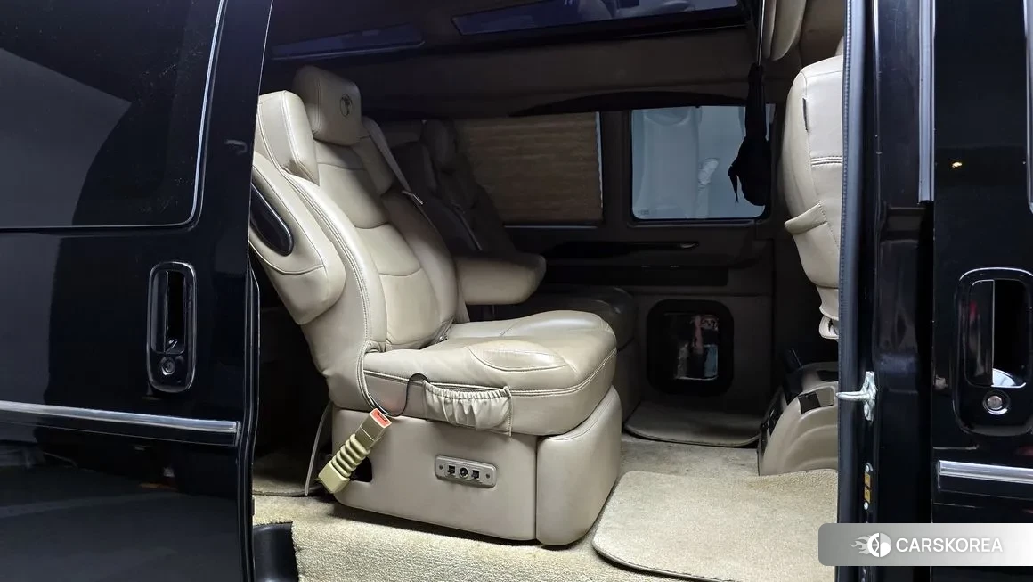 GMC Savana 2020 Черный из Кореи, фото 3