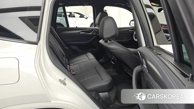 BMW X3 (G01) 2024 Белый из Кореи, фото 3
