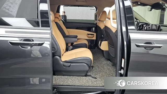 Kia Carnival 4th generation 2021 Серый из Кореи, фото 3