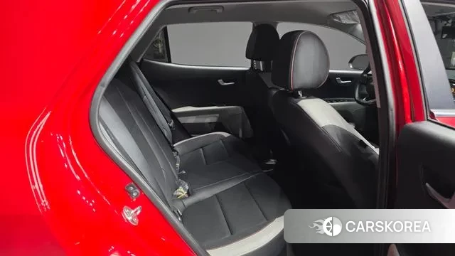 Kia Stonic 2019 Красный из Кореи, фото 3