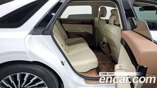 Hyundai Grandeur Hybrid (GN7) id 2715771 из Кореи 3