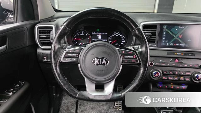 Kia Sportage The Bold 2021 Серебристо-серый из Кореи, фото 3