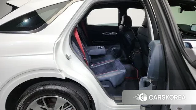 Genesis GV70 2021 Белый из Кореи, фото 3