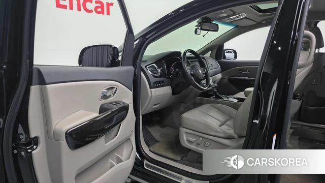 Kia The New Carnival 2020 Черный из Кореи, фото 3